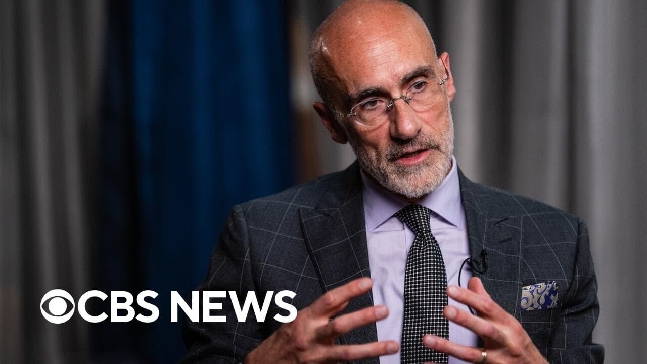 Arthur Brooks explains how social media is killing your happiness