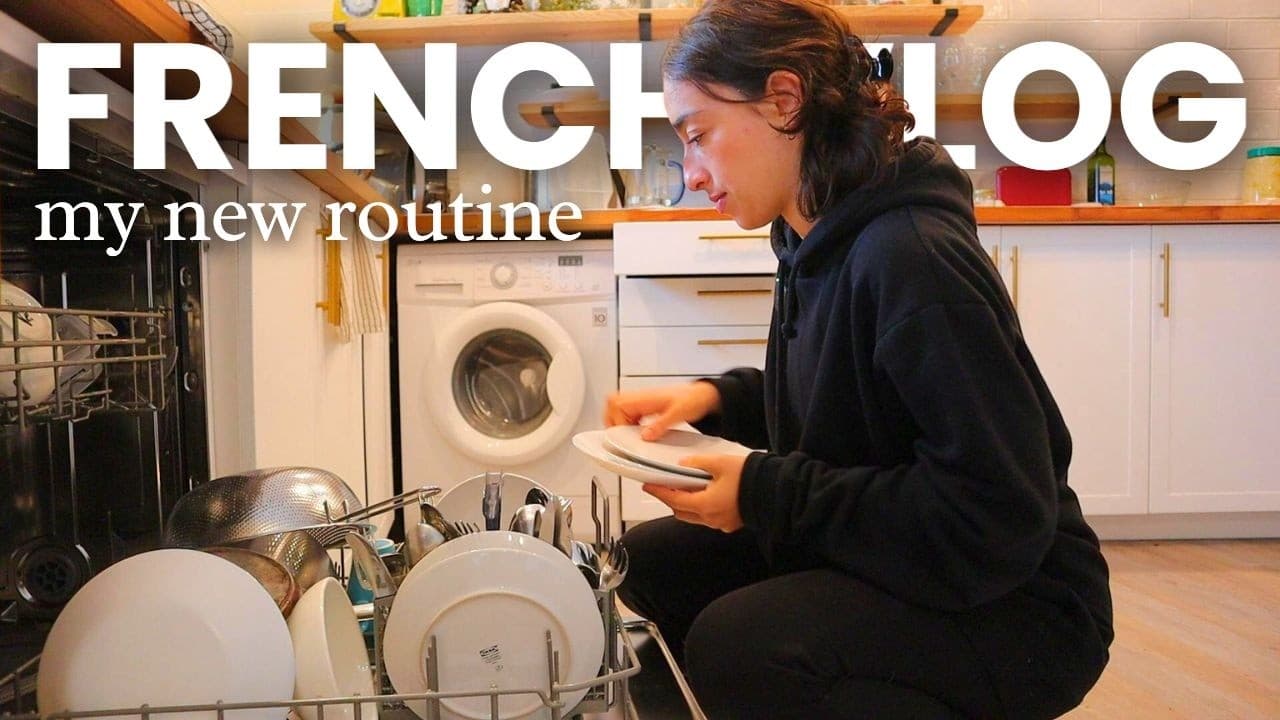 My new daily routine in FRENCH (with subtitles) ☕