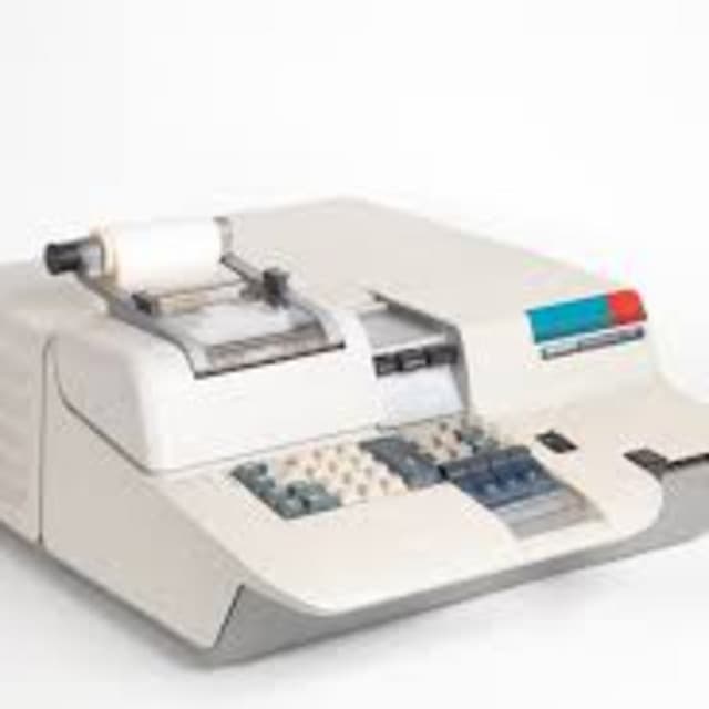 010 - OLIVETTI: the Italian company that invented personal computer