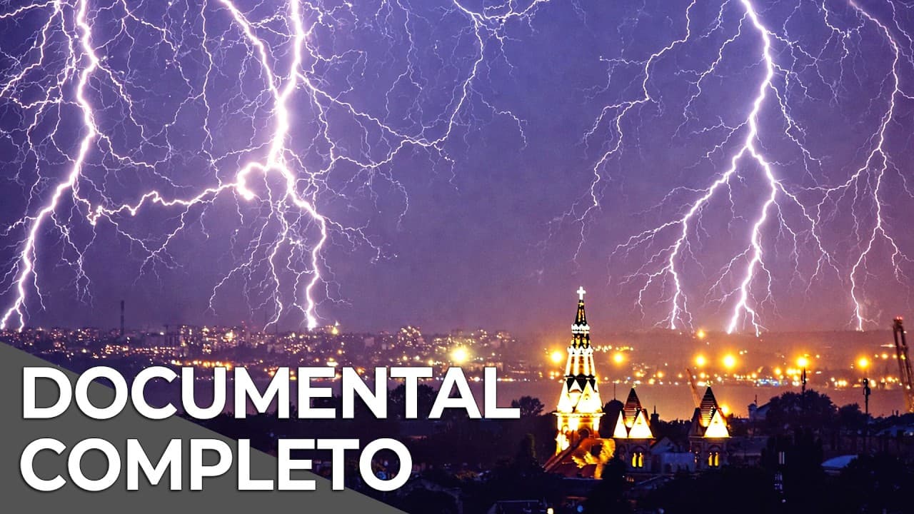 30 millones de rayos al añós impactan la tierra ¿Cómo funcionan? | Documental Completo
