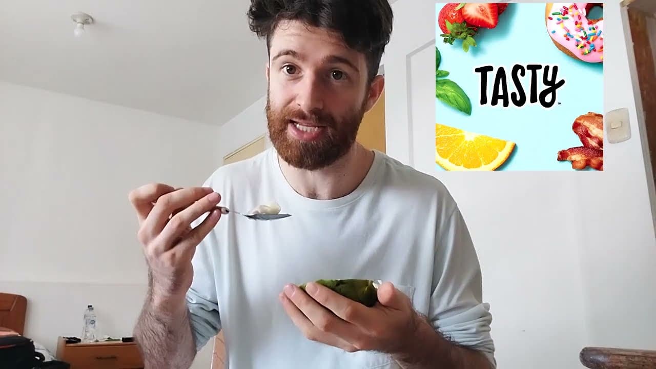 A2 Beginner English #34- Trying a New Fruit! (Comprehensible Input)