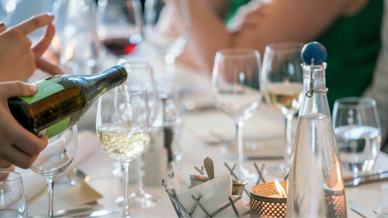 E91 Janvier sobre, un mois sans alcool | Intermediate French Podcast