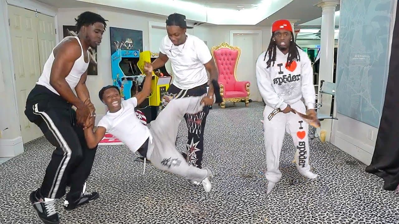 we caught rakai v*ping...